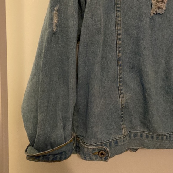 Judy Bridal Jean Jacket Ripped with Front Button Pockets Women’s Large - Picture 7 of 8